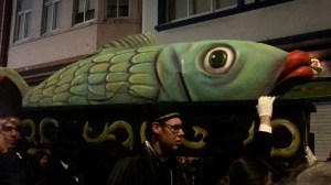 entierro-de-la-sardina-comitiva