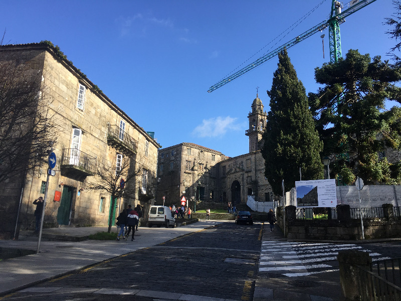 Museo do Pobo Galego acceso